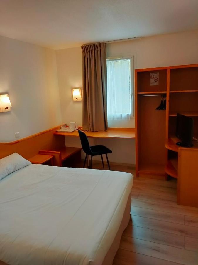 Brit Hotel Essentiel Cahors Nord Bagian luar foto
